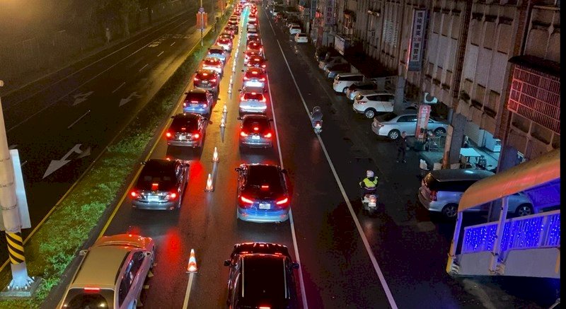 蘇花改首次加入春節疏運 凌晨2時起湧車潮