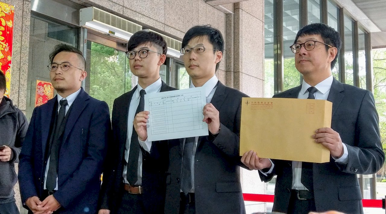 罷韓二階啟動 罷韓團體：韓國瑜是高雄病毒 罷免是解方