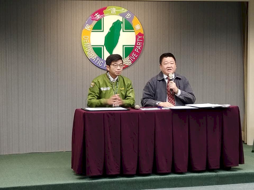網傳靠口罩賺錢 民進黨依法提告