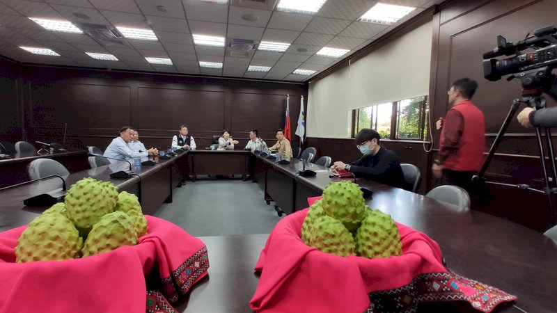 武漢肺炎衝擊／恐損釋迦銷中 農委會向外拓銷