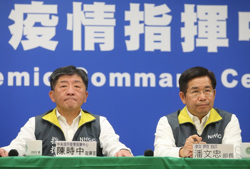 11日零時起 港澳人士含學生均暫緩來台