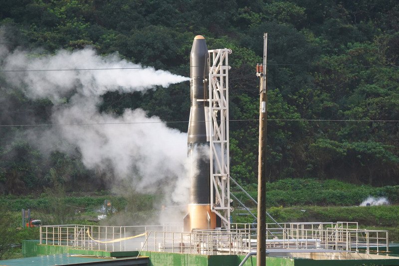 飛鼠一號3月中再發射 陳良基：若違法 當然不同意發射