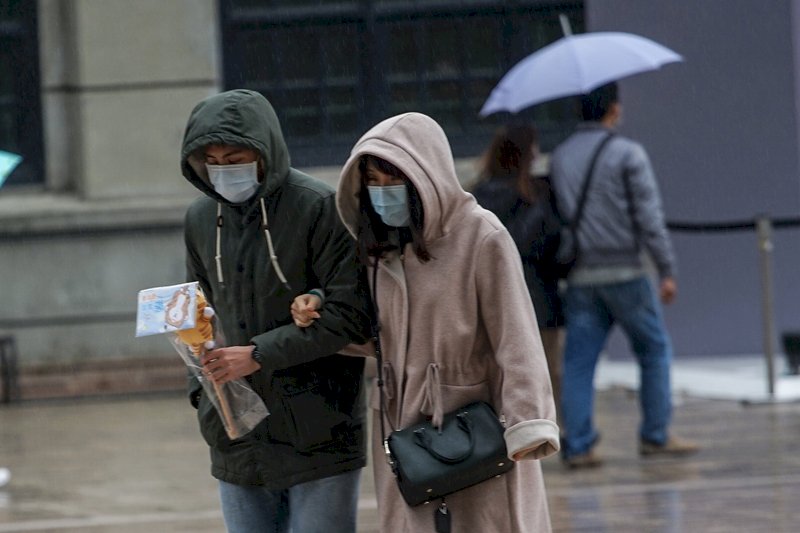 寒流影響氣溫低 水氣減少轉乾冷