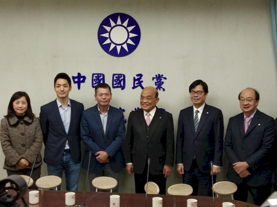 蘇揆拜會在野黨團 爭取支持特別條例與特別預算