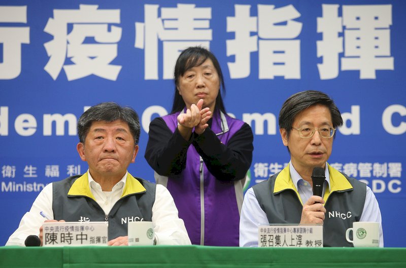 新增2確診家庭群聚病例  張上淳：仍屬零星社區感染