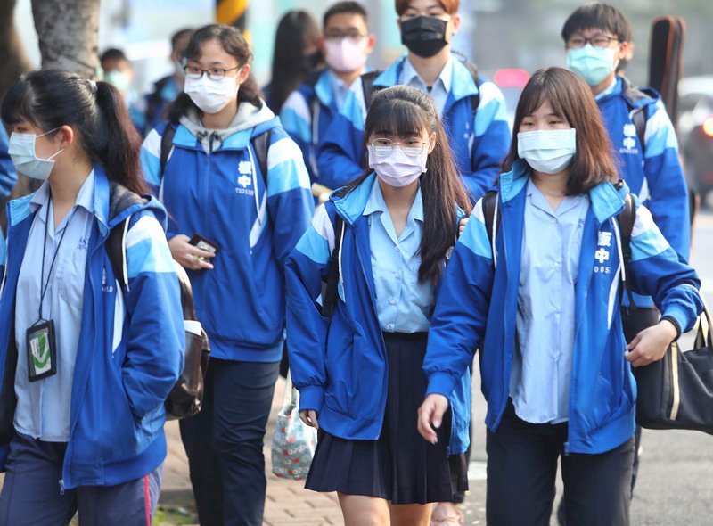勞動部增辦失業勞工子女就學補助 估2500人受惠