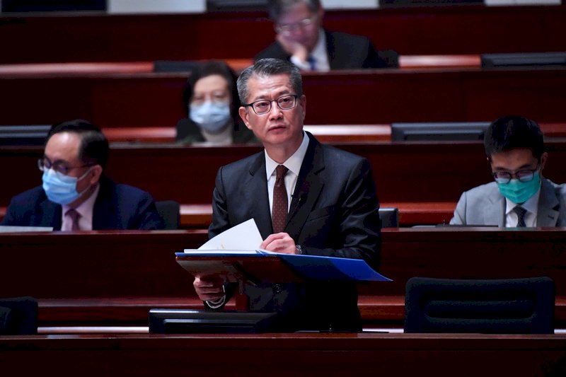 港府調整經濟及財政政策 不再倚賴土地收入