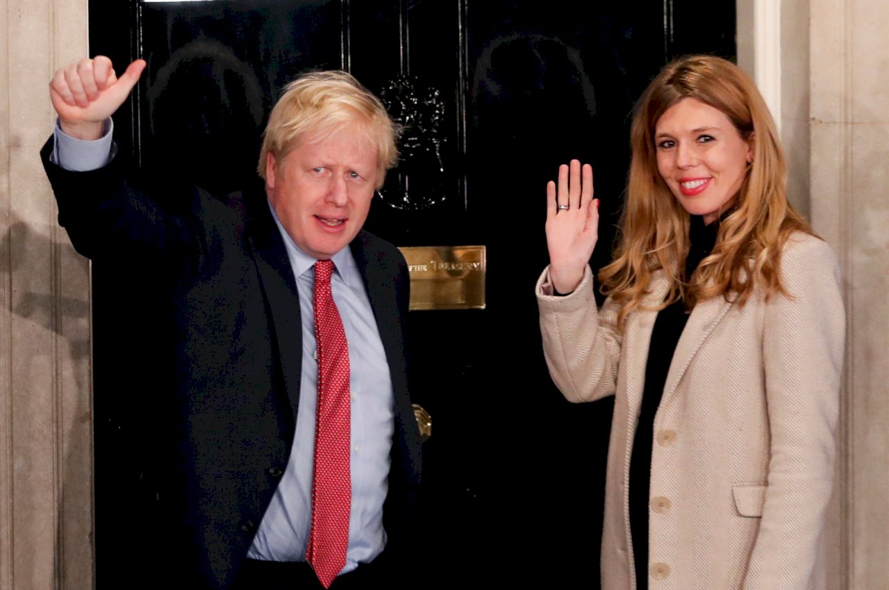 英相強生懷孕未婚妻染疫 臥床休息7天逐漸好轉