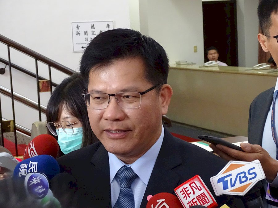 航空業雪崩？林佳龍：向政院建議另外專案協助