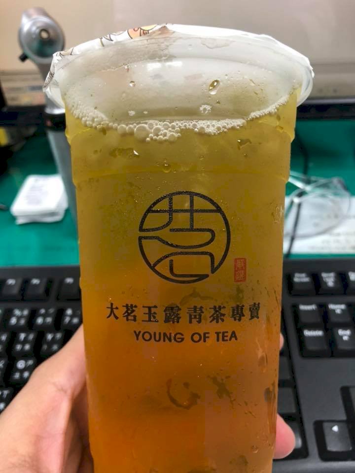 茶飲挺防疫 ! 醫護心暖暖