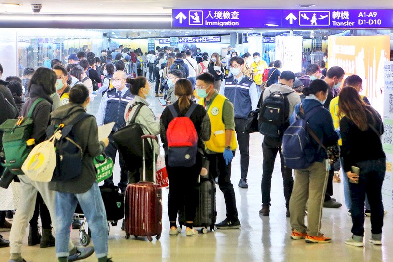 武漢肺炎海外確診檢驗陽性 不會登上一般航班