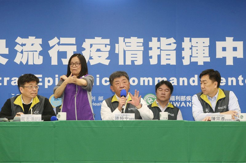 禁高中師生出國法源惹議 在野黨團籲修特別條例