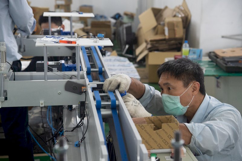 防疫國家隊打響國際名聲 口罩機力拚8月出口