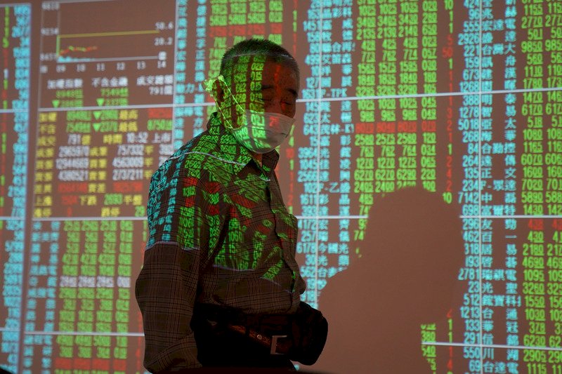 全球逢股災台股成交量噴發 3月證交稅收大增6成