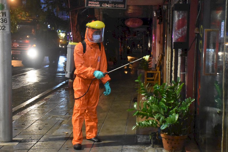 遏阻疫情擴散 泰國3日起實施全國宵禁