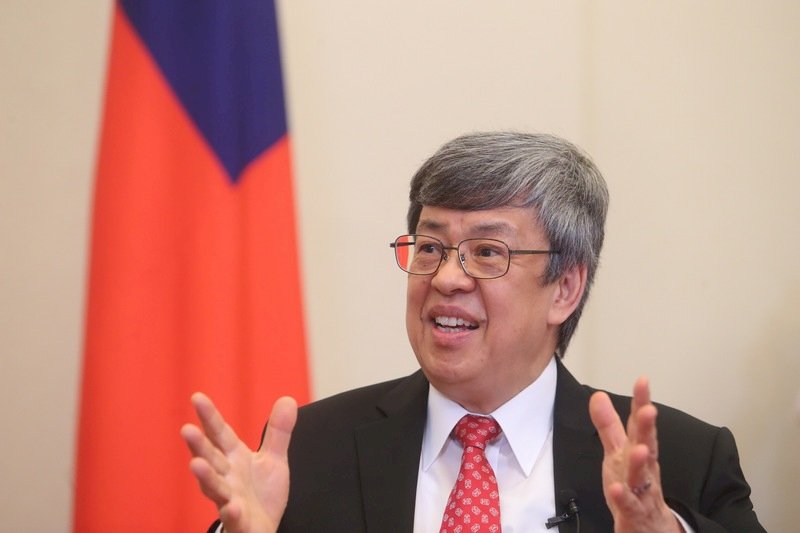 減少社交控制疫情 副總統：疫苗出現前過「半正常」生活