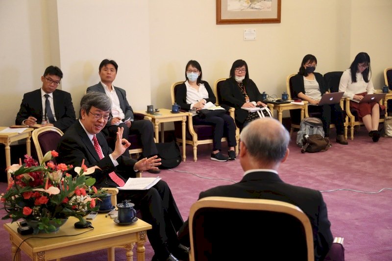 陳建仁：無知助傳染病散播 中國要有世界公民責任