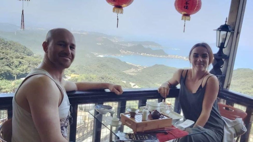 抱怨台灣隔離環境差 英籍情侶傳簡訊致歉