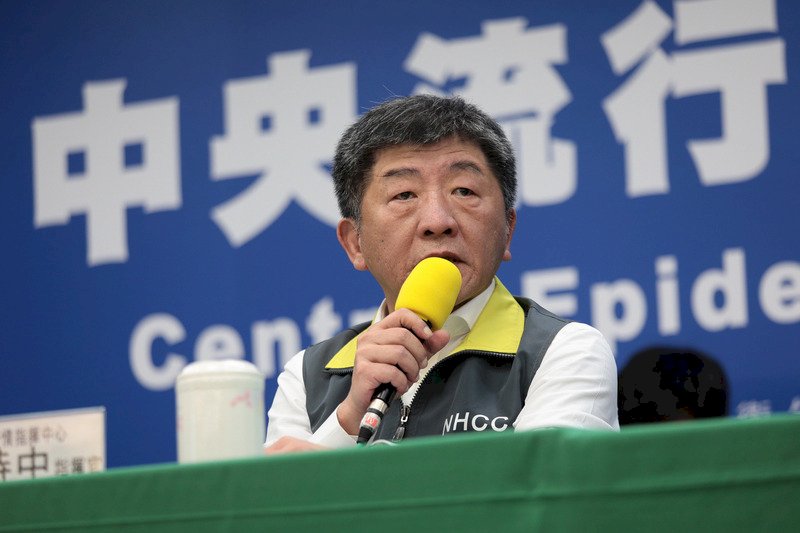 指揮中心防堵可疑症狀  擬對居家隔離、檢疫者加7天健康管理