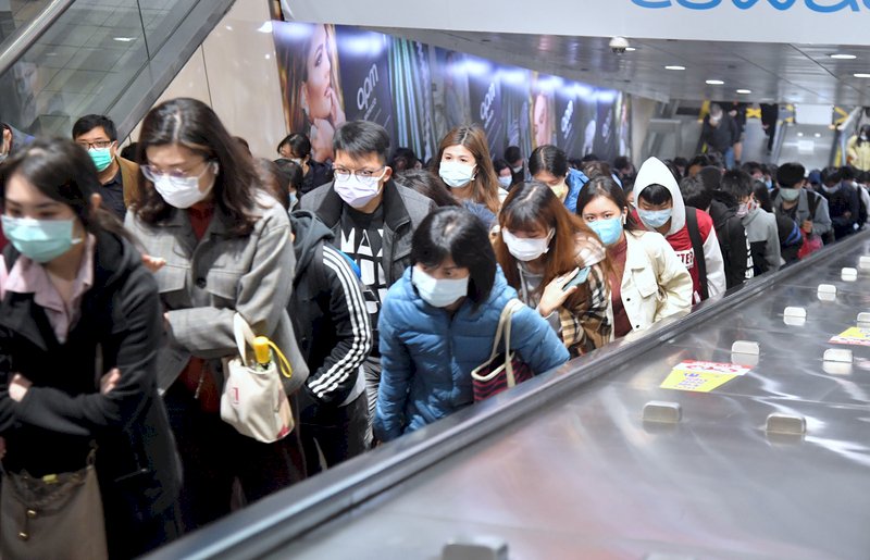 原認台灣必成疫情熱點 彭博社作者：生活竟如常到簡直「荒謬」