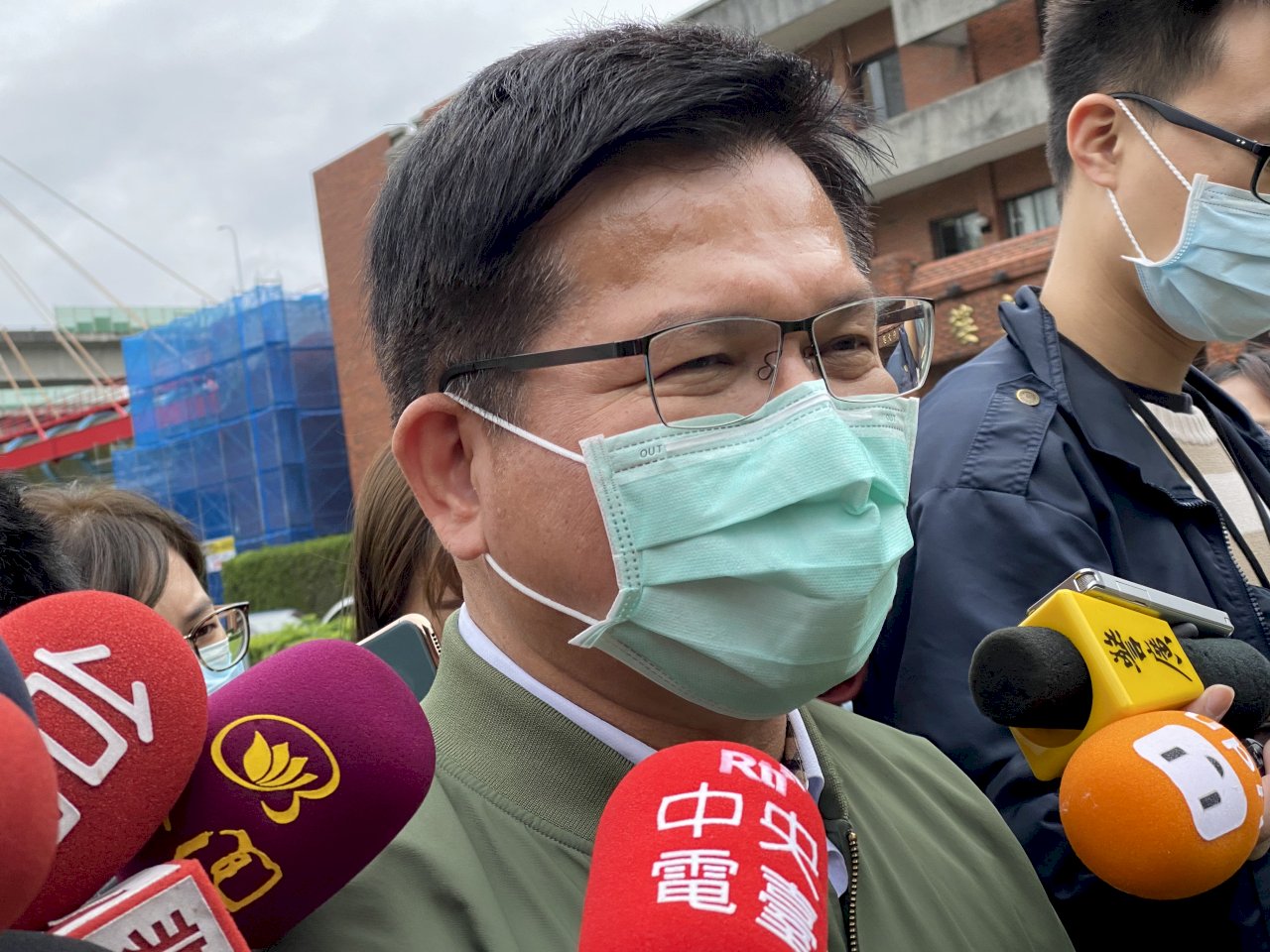 觀光局長遭拔 林佳龍指周永暉：危機處理不當還誤導