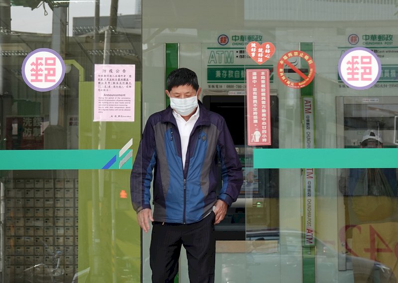 防疫升級 雙北郵差明起暫停上樓遞包裹