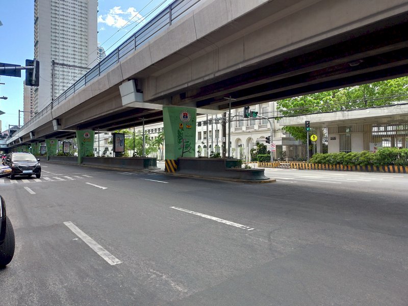 抗疫封城百萬人失業 菲律賓擬援助到5月底