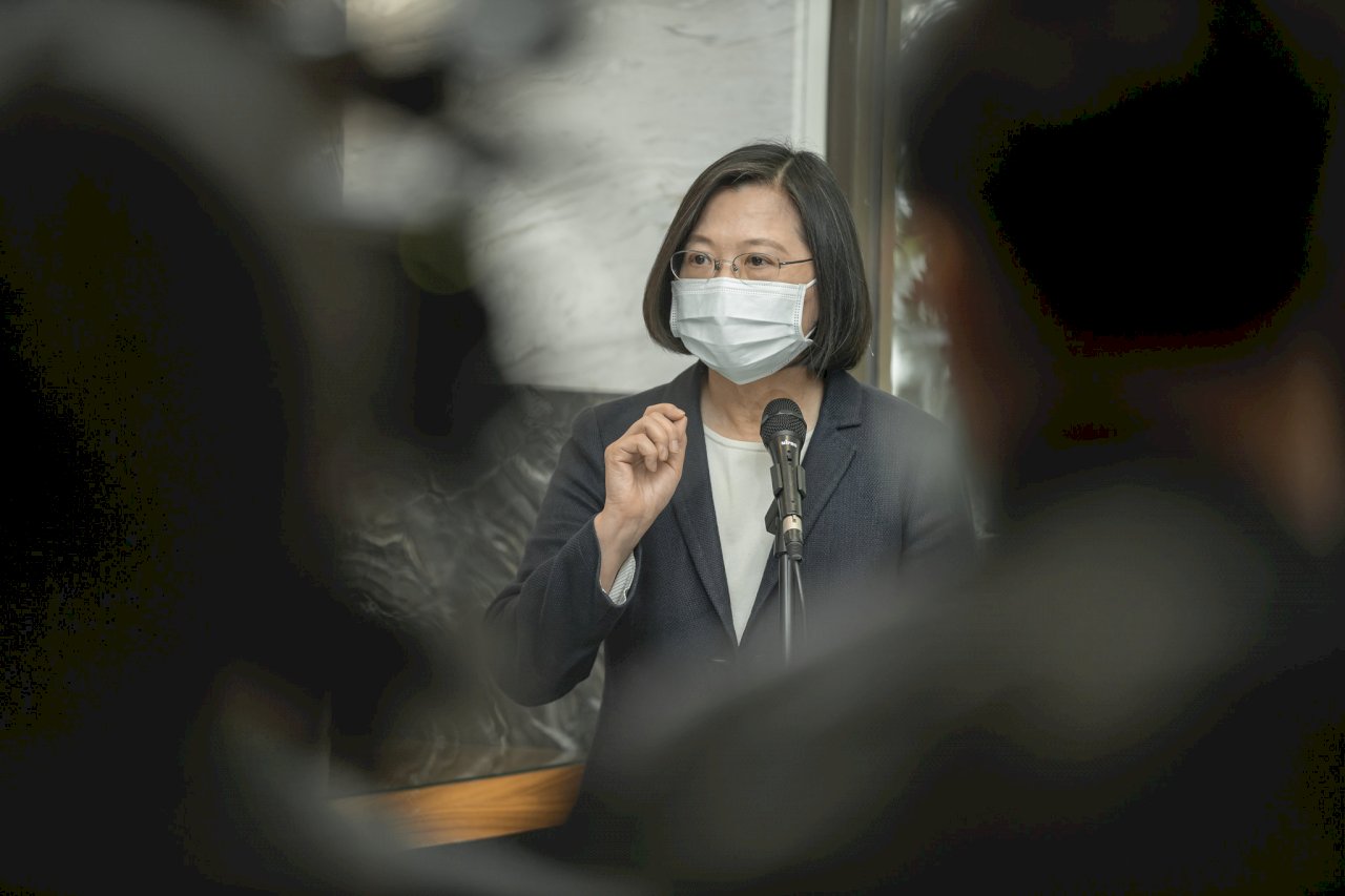 華航正名議題 總統：問題核心在強化台灣辨識度