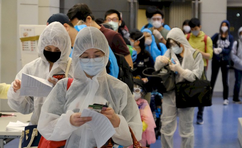 滯留阿聯60名台人返回  感謝外交部僑聯會幫忙