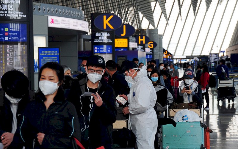 第2批類包機8時起飛 231名乘客都順利登機
