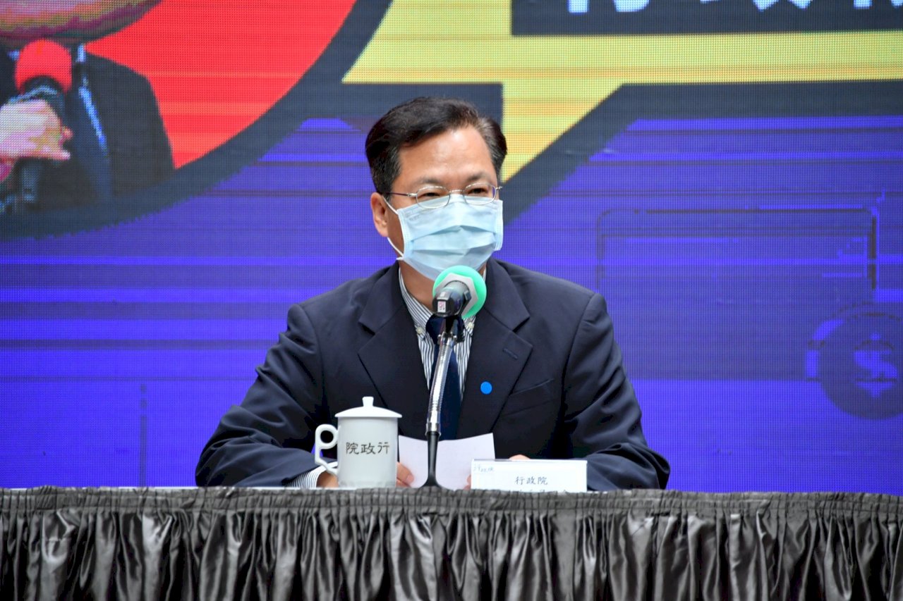 民生物資超前布署 龔明鑫：衛生紙、泡麵供應無虞