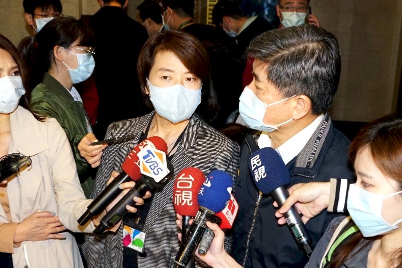 傳錢櫃董事長狂叩市府 黃珊珊：人命關天 定依法辦理
