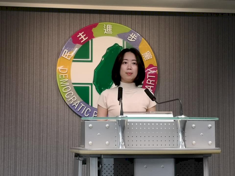 侯友宜挺合憲九二共識 賴辦：搶深藍選票救民調？