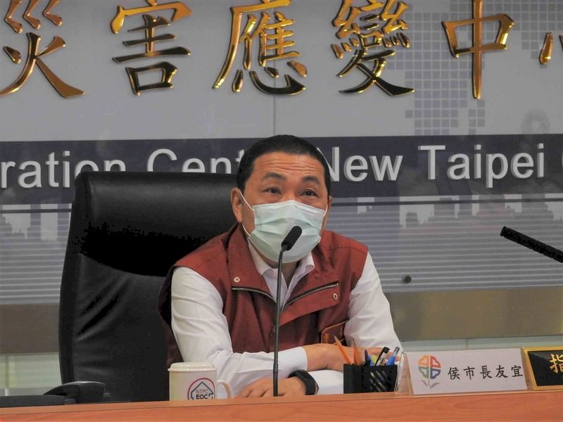 新北明起漸進開放公有場館 長照機構暫不解禁