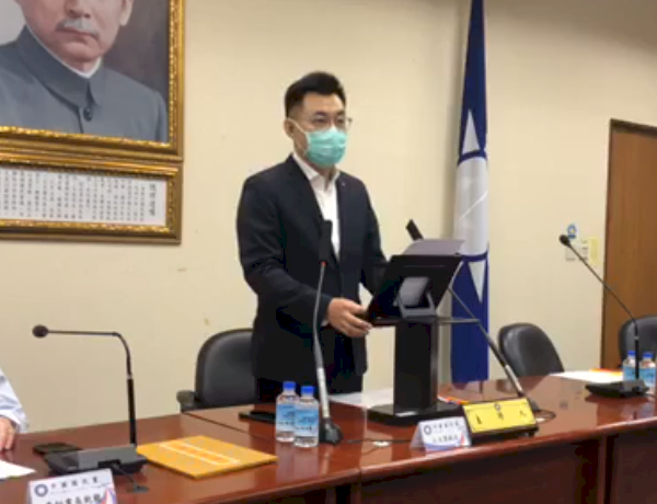 指民進黨聯手罷韓 江啟臣批蔡總統自失高度
