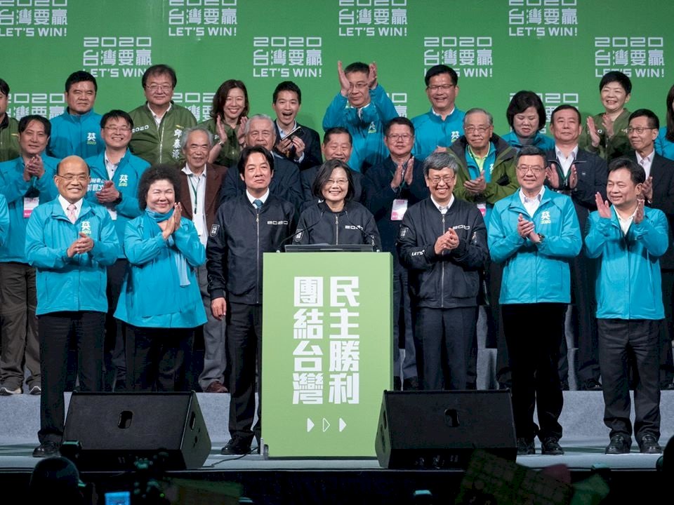 蔡總統宣布林錫耀接任民進黨秘書長 感謝卓榮泰承擔