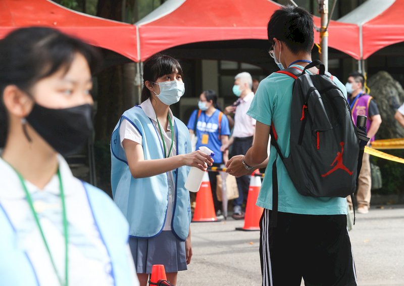 國中教育會考21萬人上陣 防疫措施做好做滿