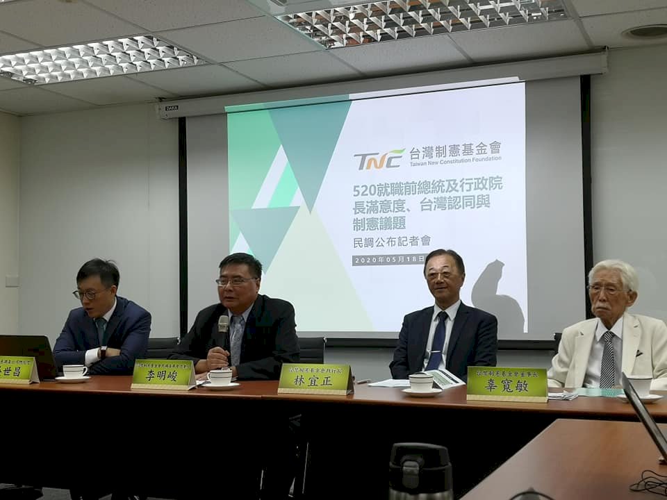 520前夕 民調指蔡總統滿意度超過7成 創歷史新高