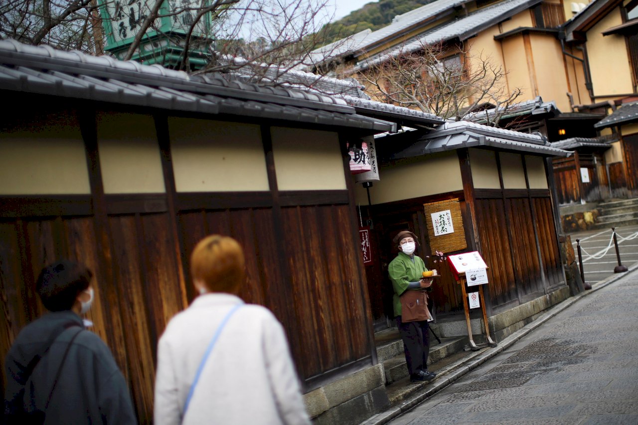 日本京都解禁 觀光地人潮僅全盛期1到2成