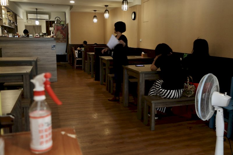疫情解封振興上路 餐飲業下半年業績拚轉正
