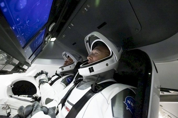 天氣攪局 SpaceX載人升空任務延期