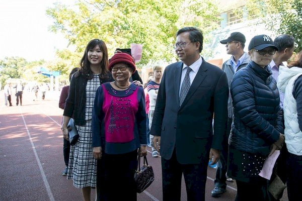鄭文燦母親鄭邱碧回辭世 享壽85歲