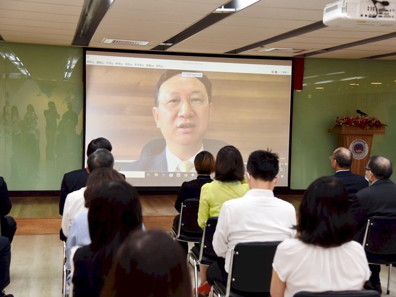 線上布達 僑委會委員長童振源視訊接篆視事