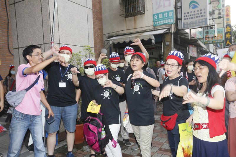 近期台灣政經民調趨勢及罷韓結果分析