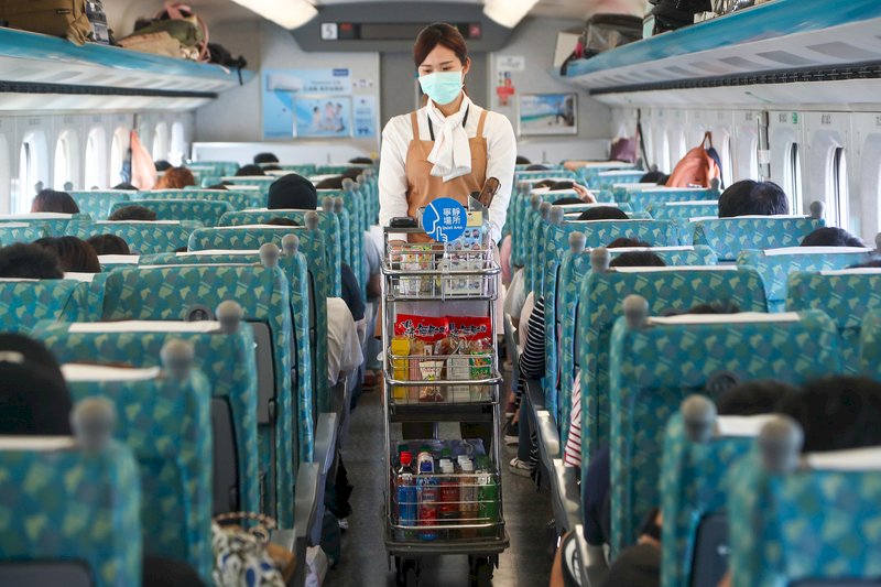 疫情干擾 私人運具提升、公共運輸載量倒退10年