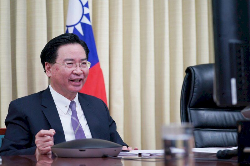 全球連署呼籲捍衛民主 吳釗燮應邀參與