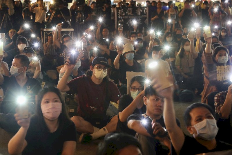 反送中週年 台北晚會逾7000人次參與