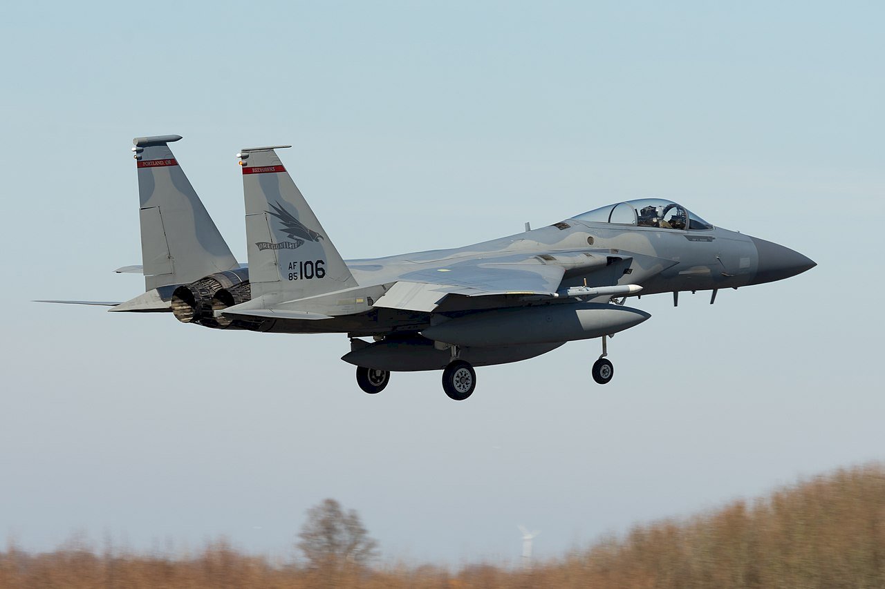 美駐英國F-15戰機墜北海 尋獲飛行員遺體