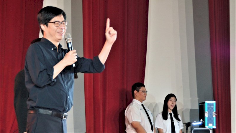 投入高市長補選？ 陳其邁：也許這一兩天會有我的畢業典禮