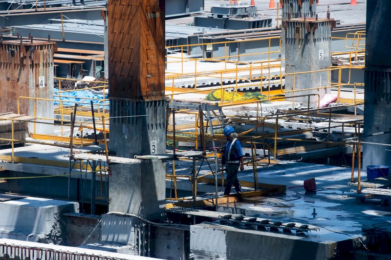 商辦建案擬有條件引進移工　內政部：避免房價上升